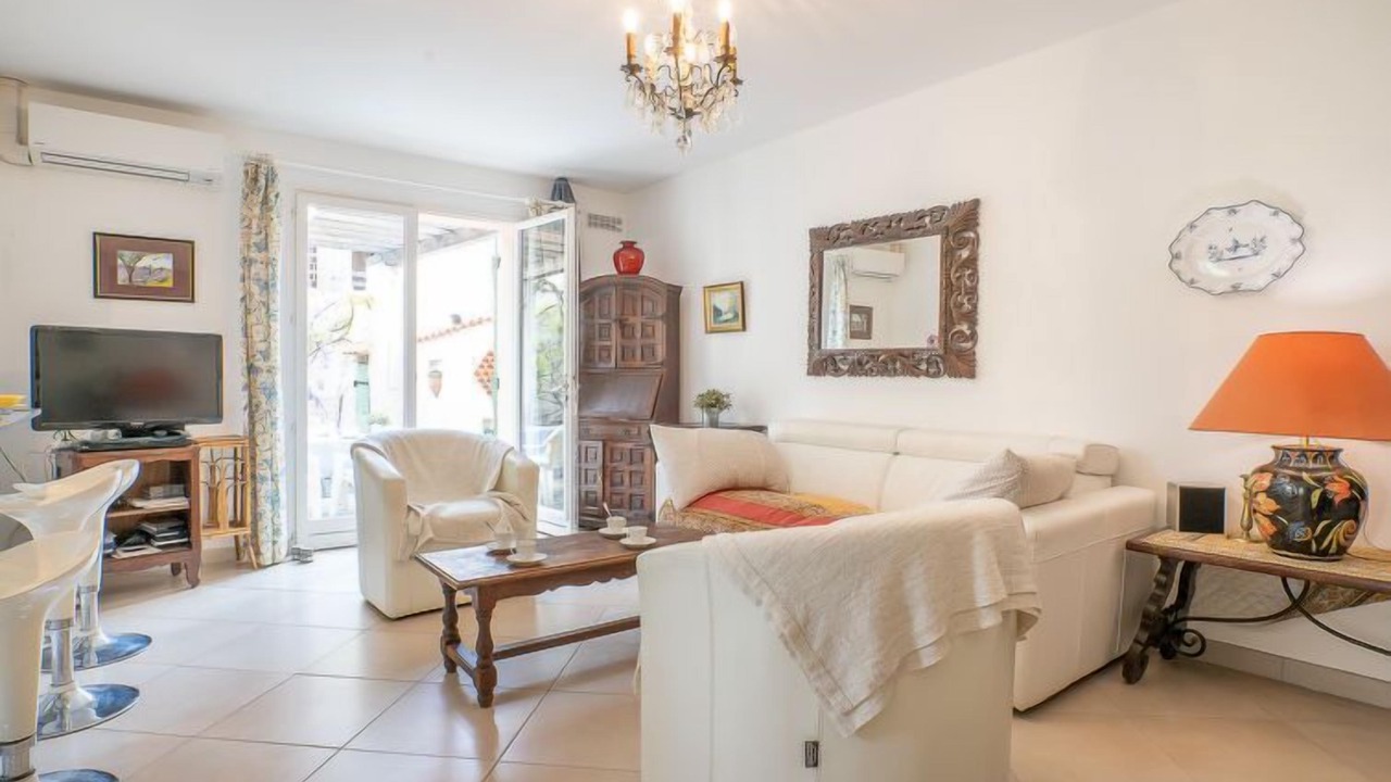 Photo of Livingroom in Hyeres