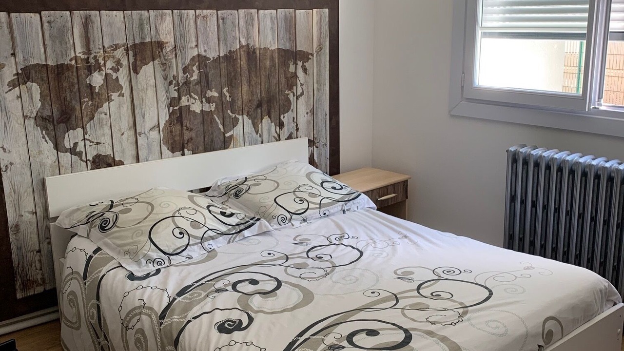 Photo of Bedroom in Talence