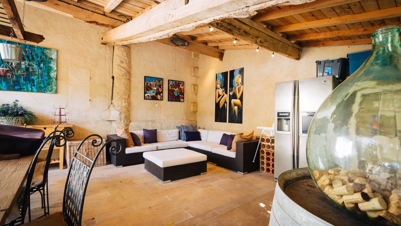 Photo of Livingroom in Saint-Seurin-de-Prats