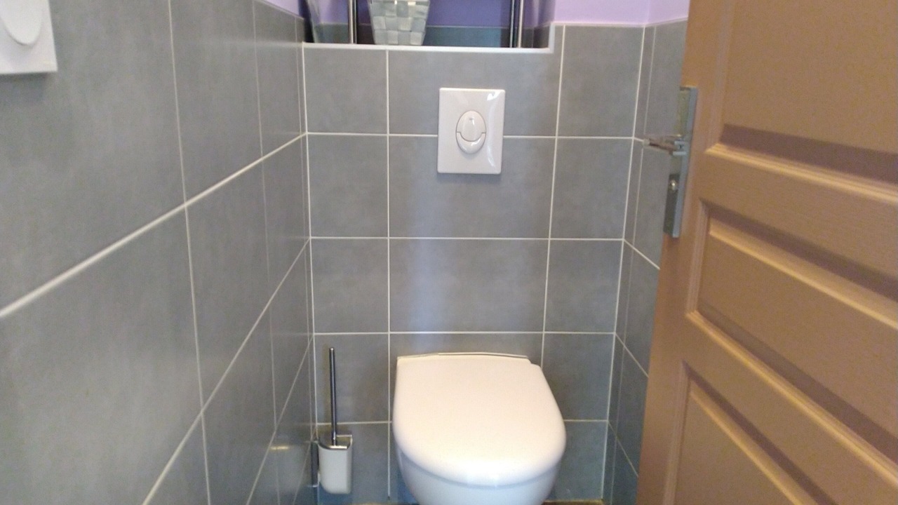 Photo of Bathroom in Mauze-sur-le-Mignon