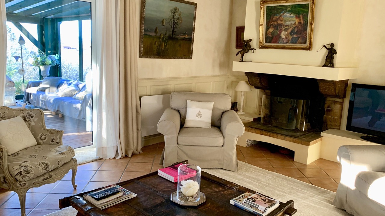 Photo of Livingroom in Ustaritz