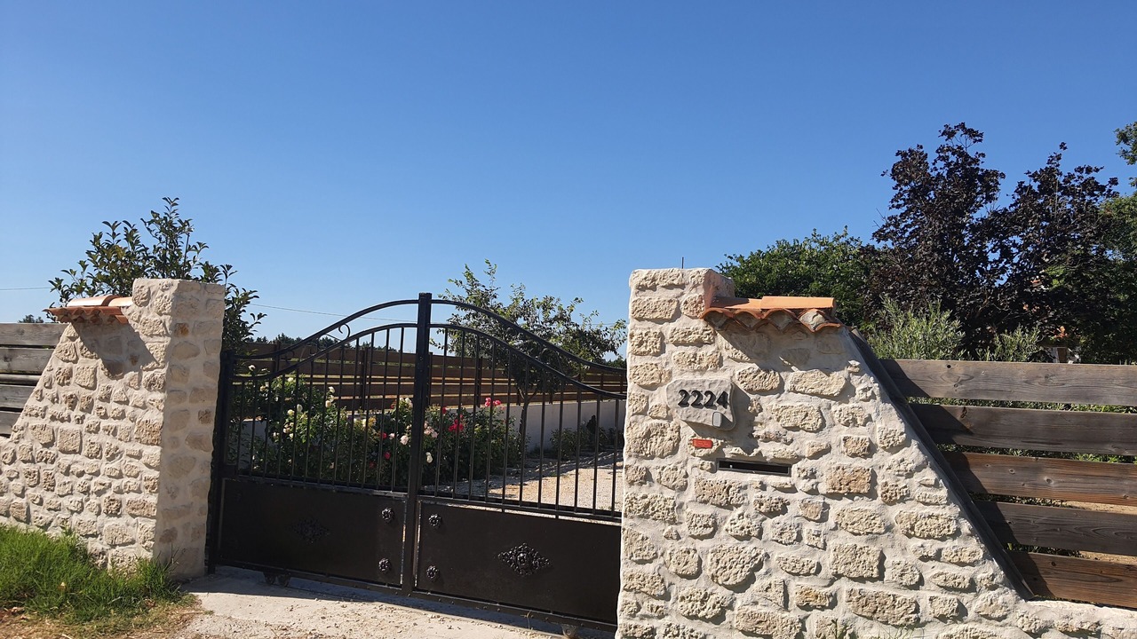 Photo of Outdoor in Tarascon
