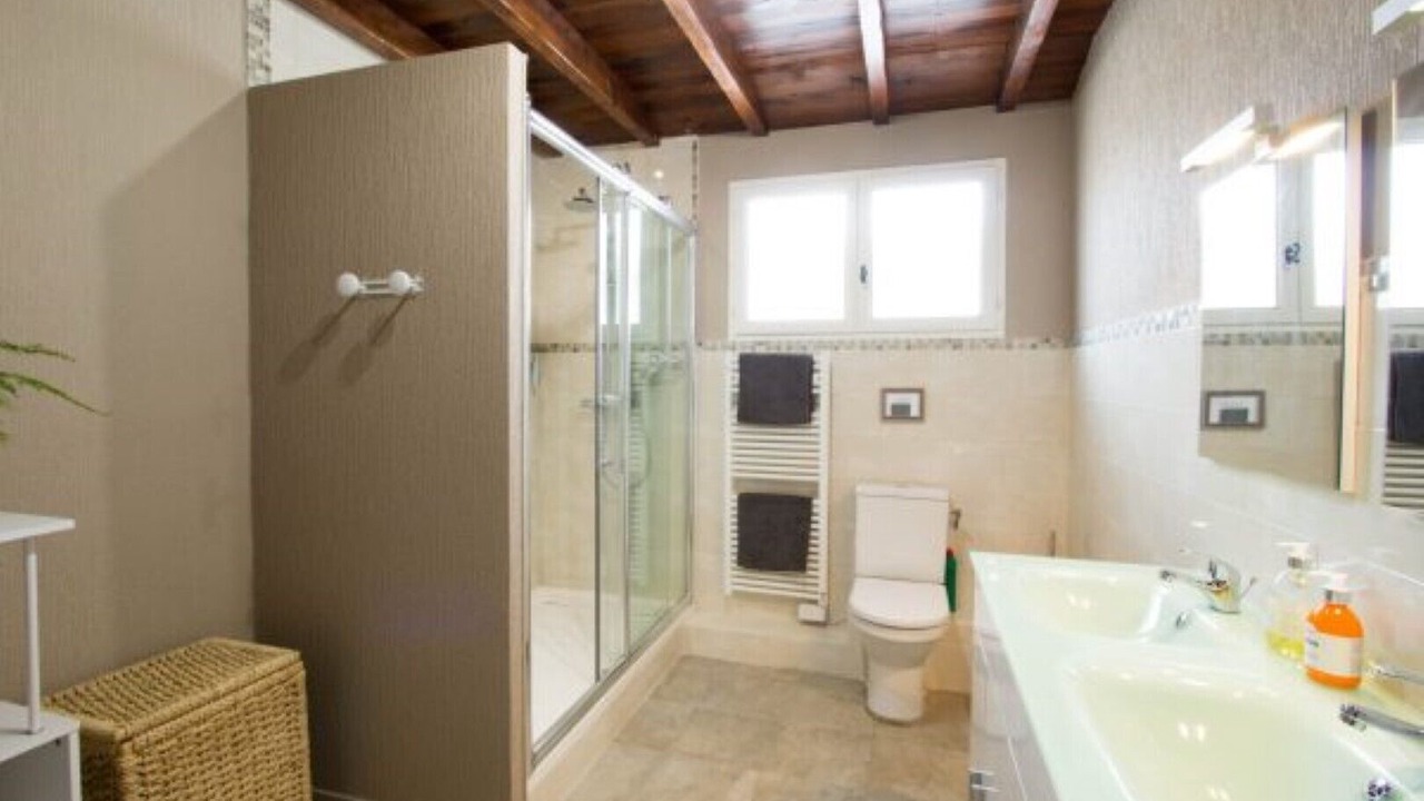 Photo of Bathroom in Singleyrac