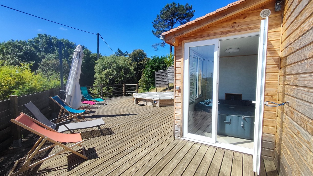 Photo of Patio Balcony in Proissans
