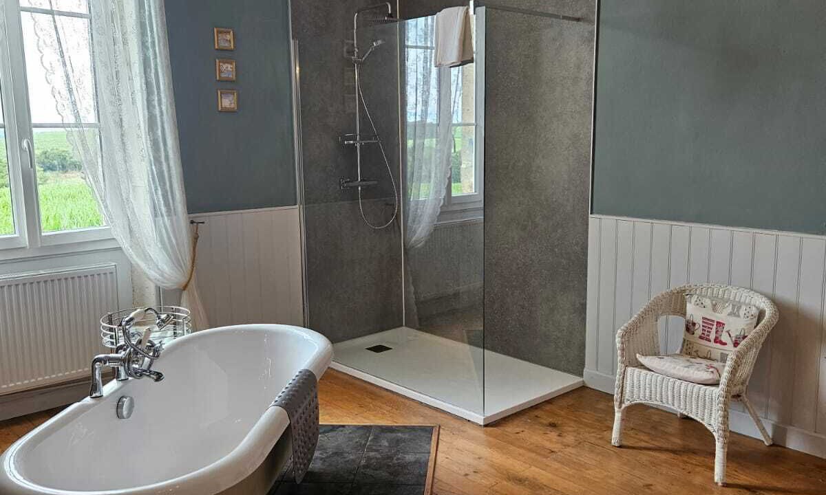 Photo of Bathroom in Bessac