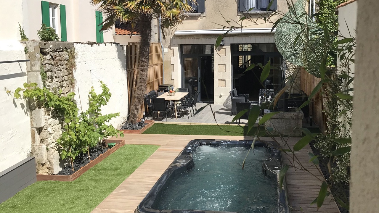 Photo of Patio Balcony in Royan