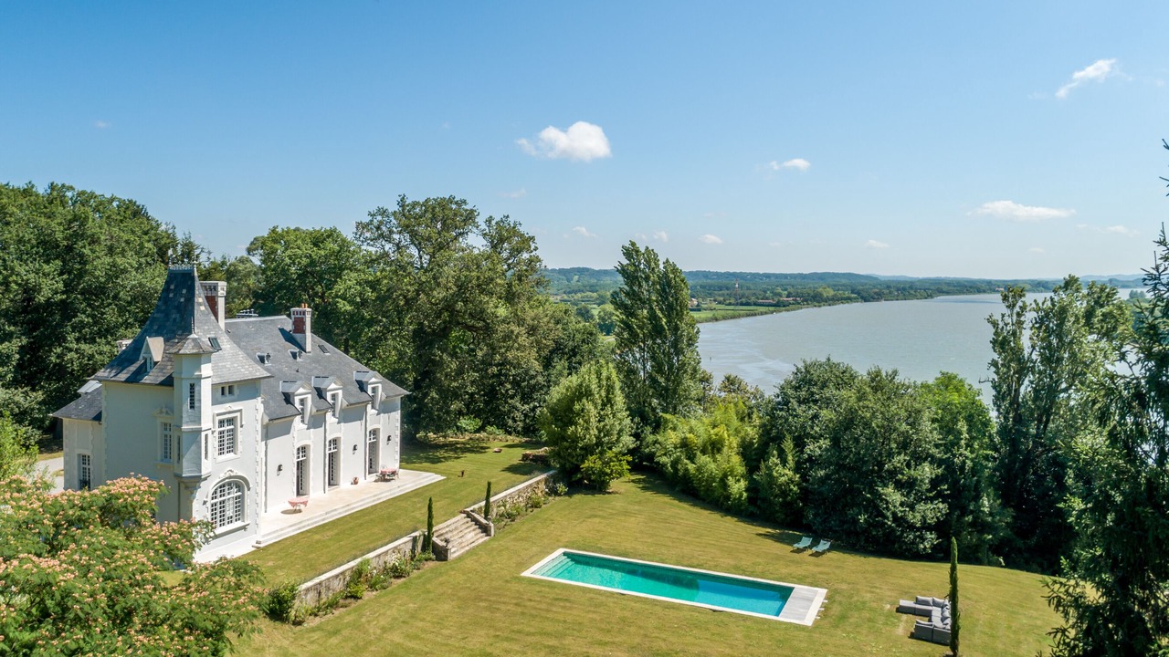 Photo of Outdoor in Bayonne