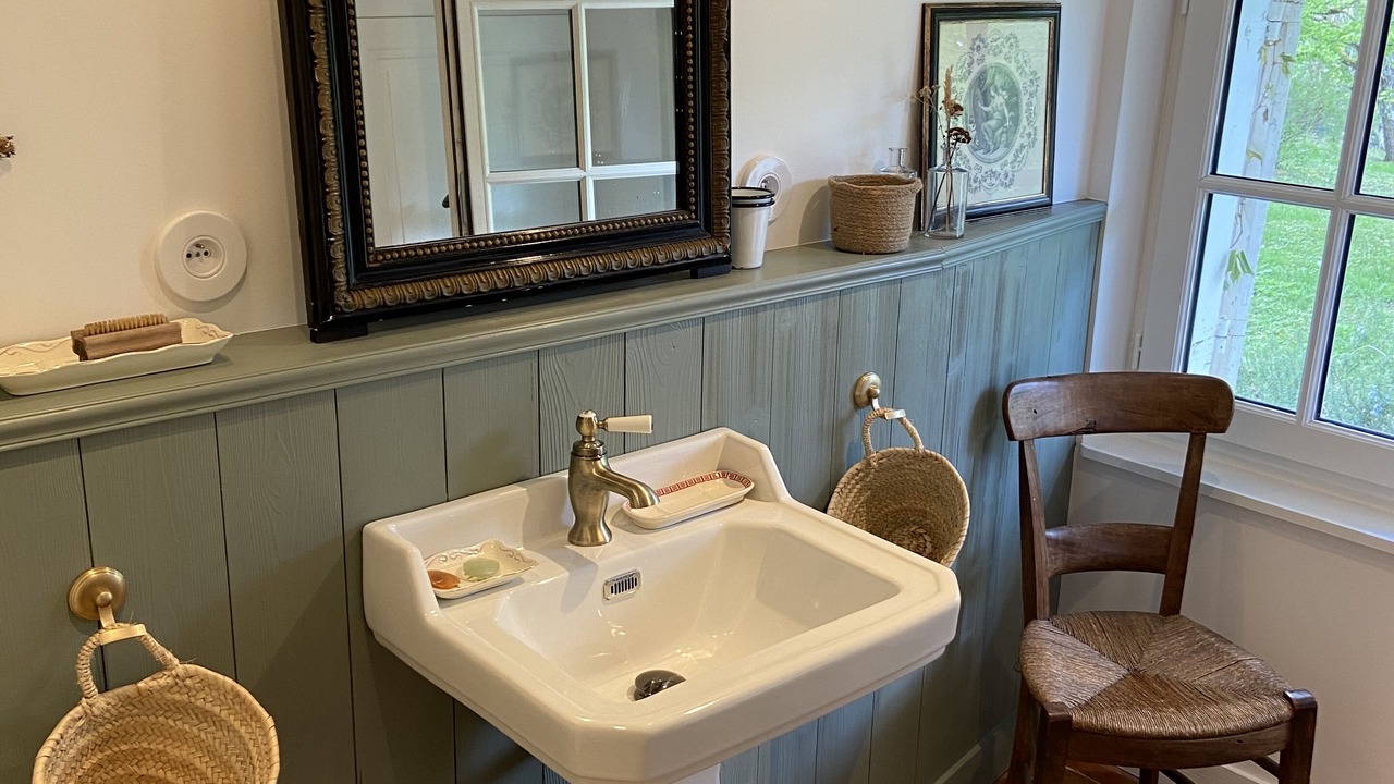 Photo of Bathroom in Bergerac