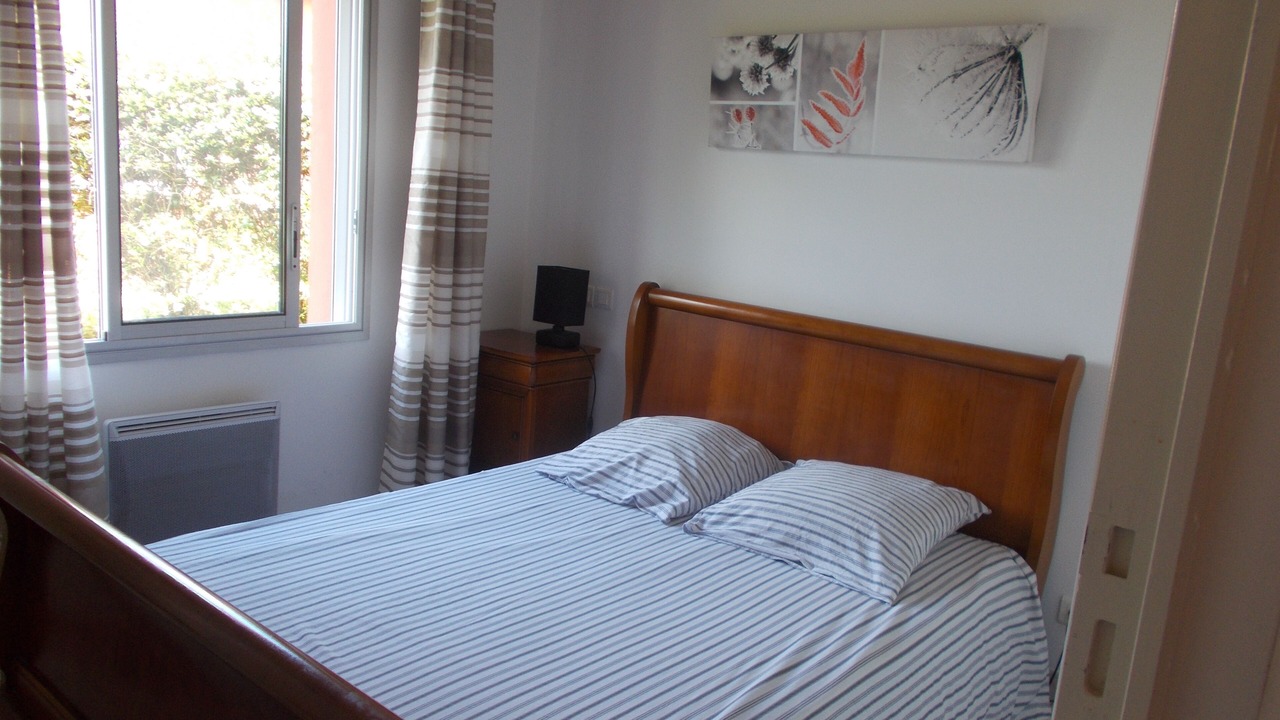 Photo of Bedroom in Peyrehorade