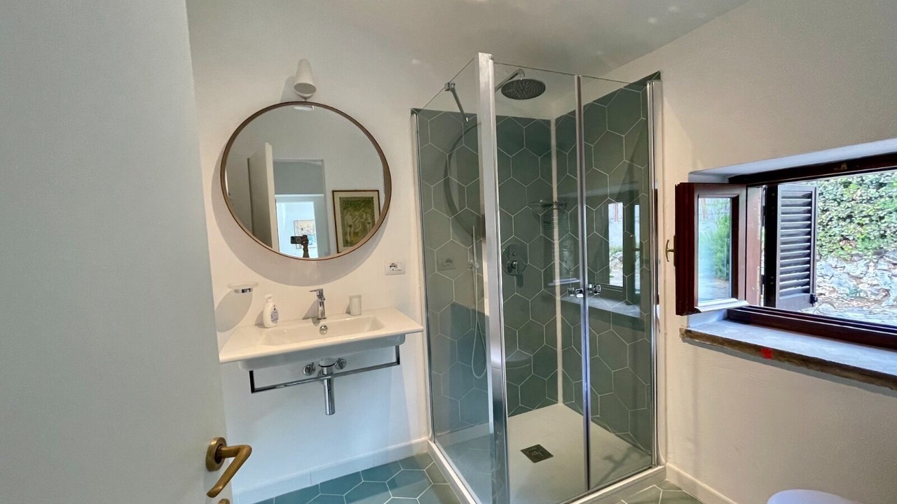 Photo of Bathroom in Ansedonia