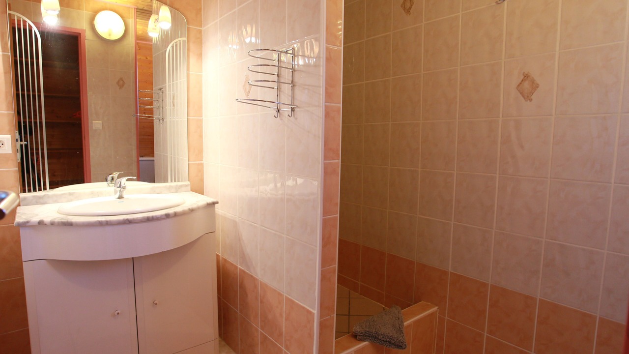 Photo of Bathroom in Hautefort