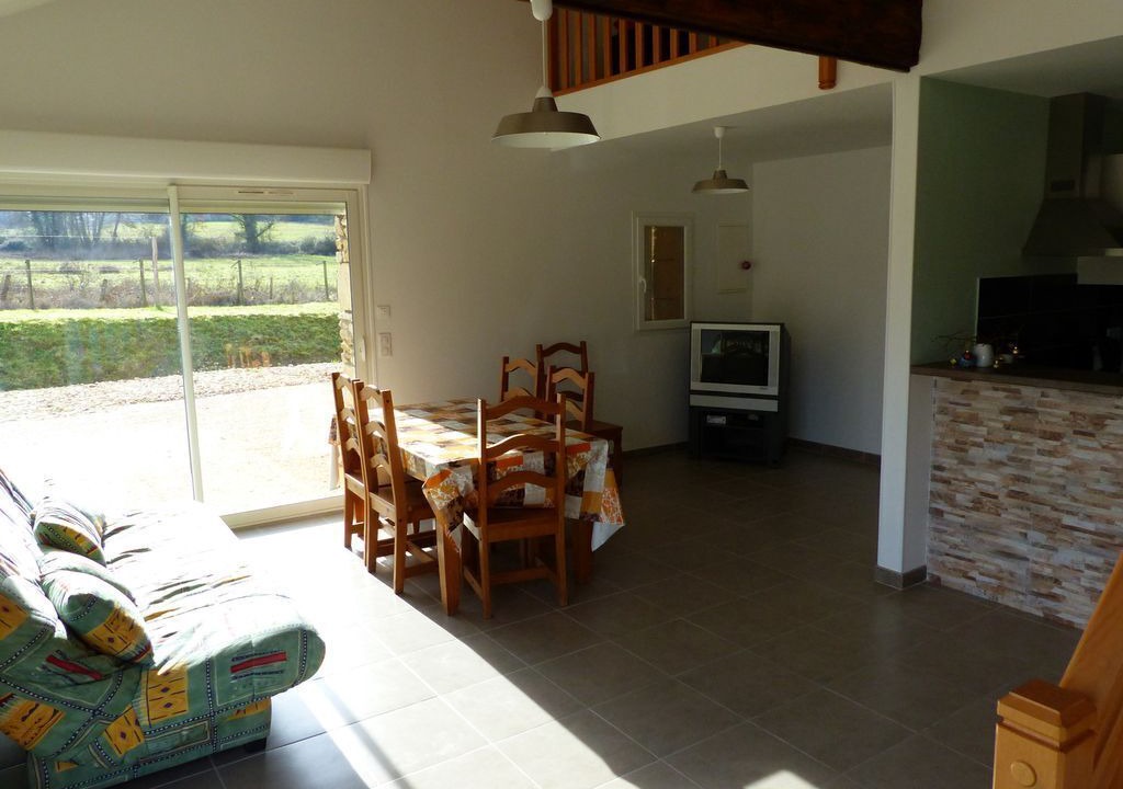 Photo of Livingroom in Saint-Germain-et-Mons