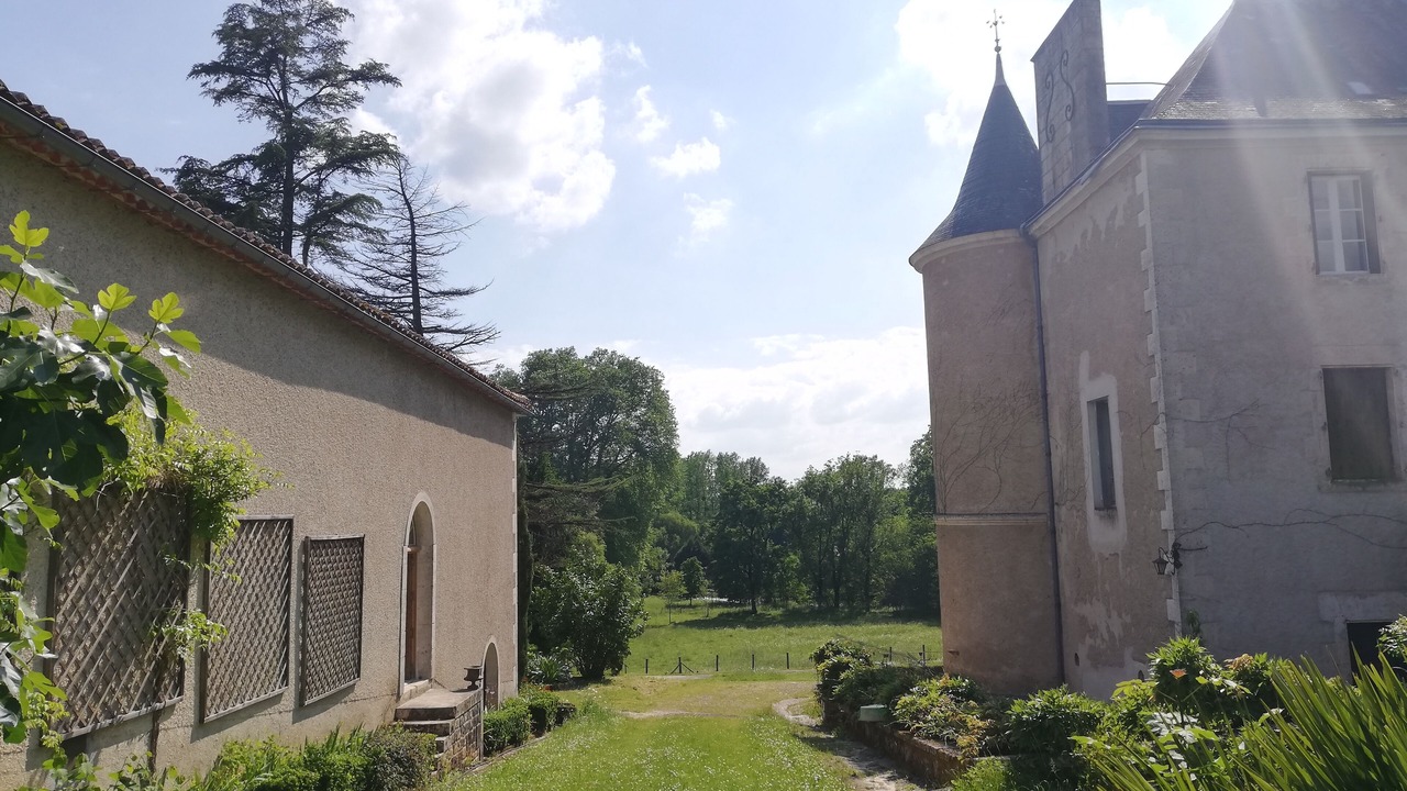 Photo of Outdoor in Montbron