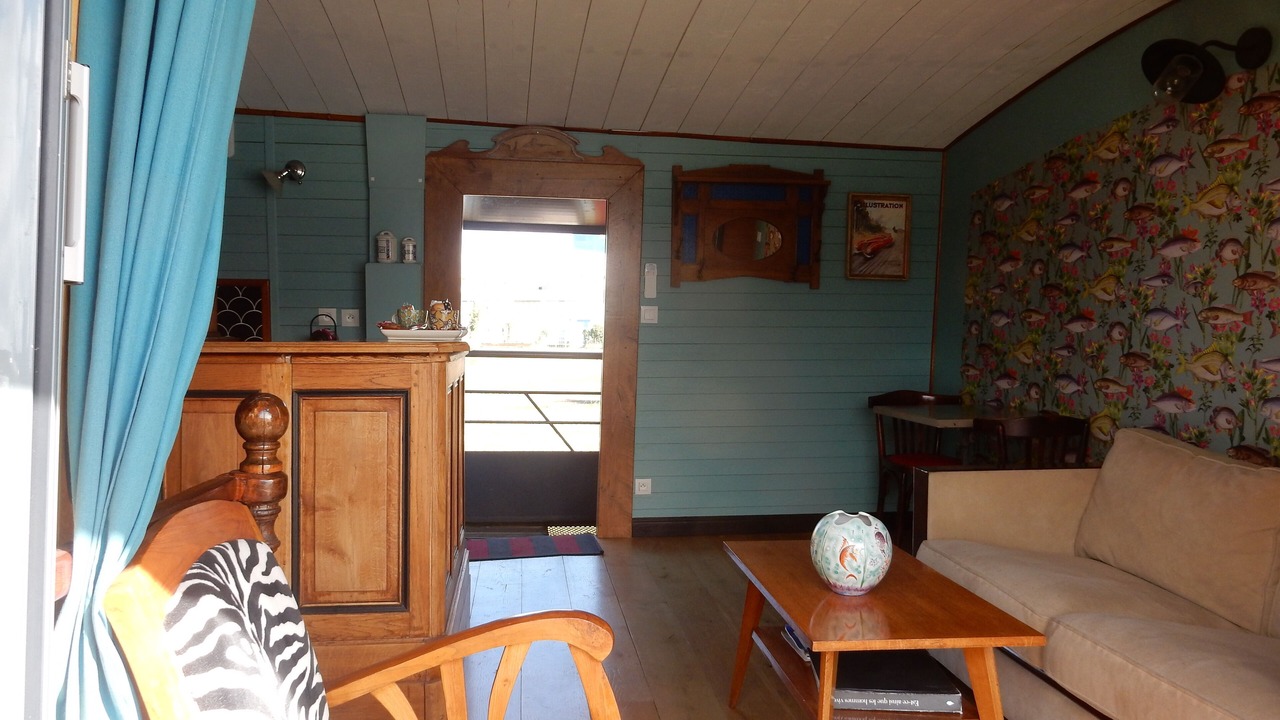 Photo of Livingroom in Bassins a Flot