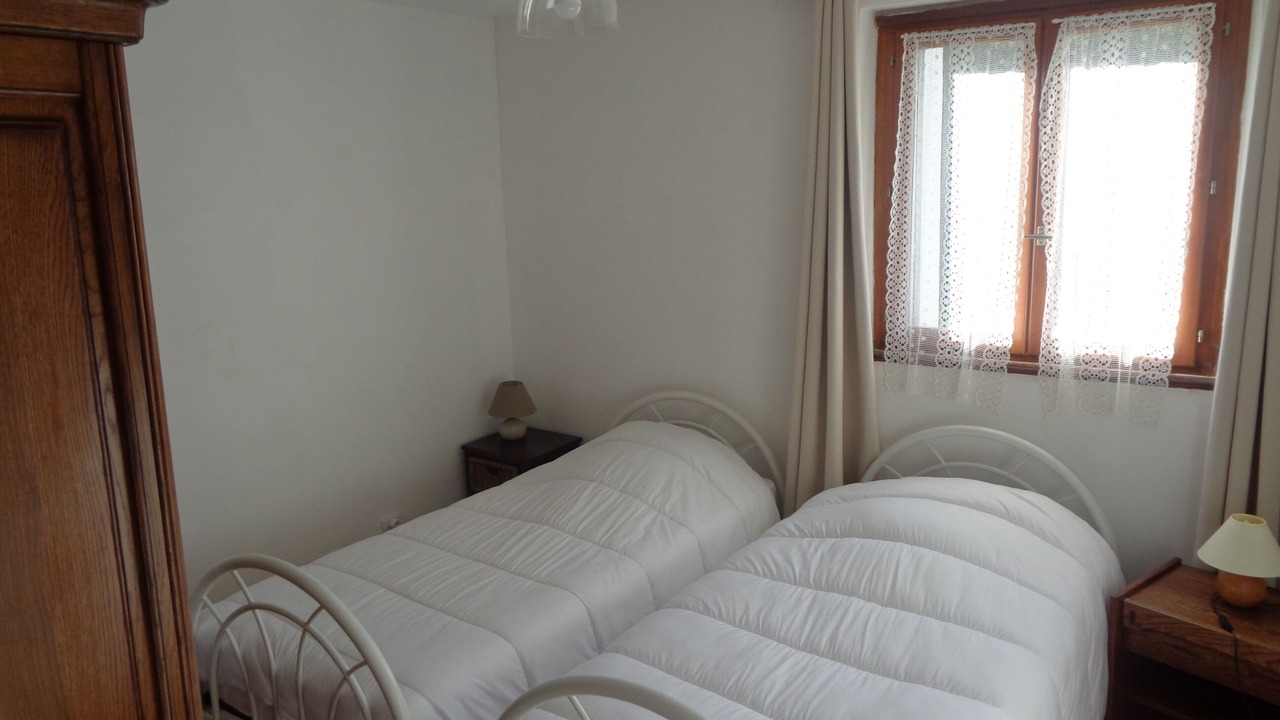 Photo of Bedroom in Saint-Leger-de-Montbrillais