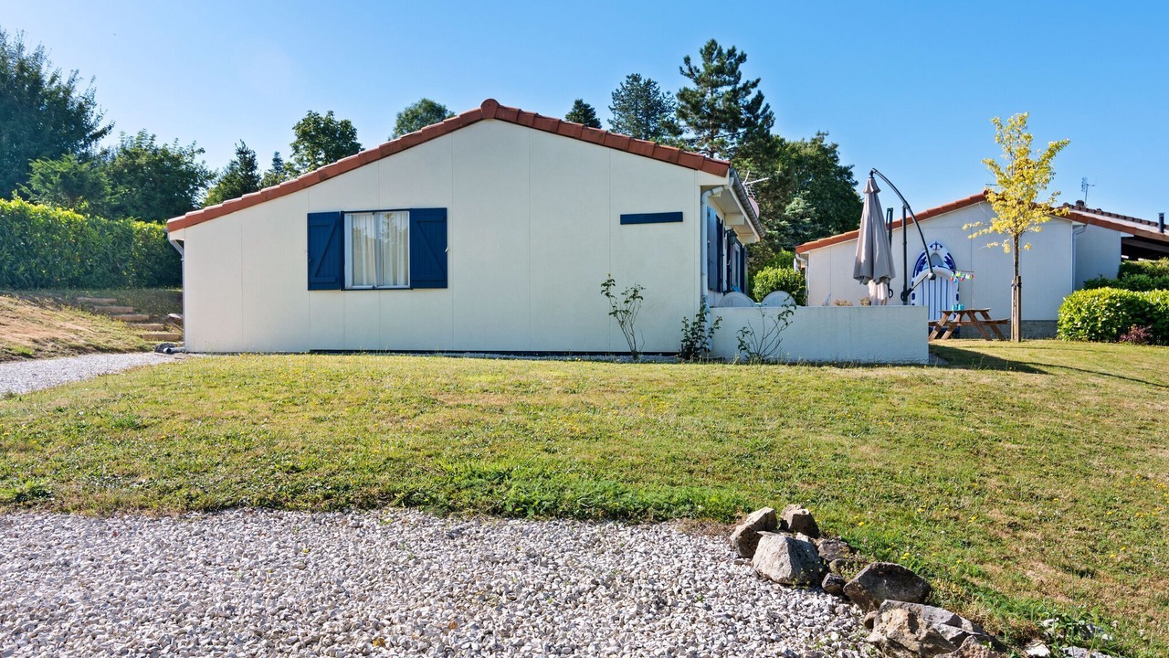Photo of Outdoor in Ecuras