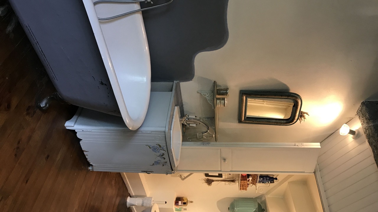 Photo of Bathroom in Serignac-sur-Garonne