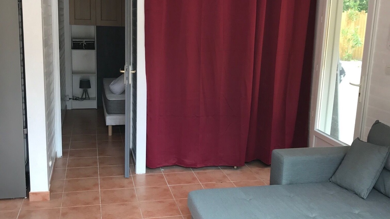 Photo of Livingroom in Grayan-Et-L'Hopital