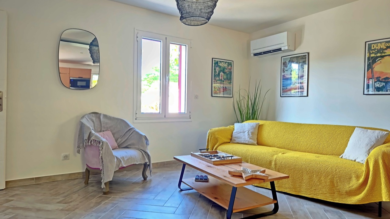 Photo of Livingroom in Audenge