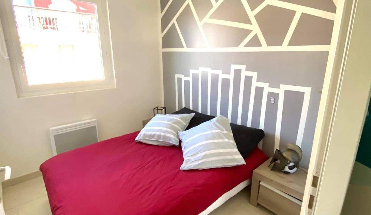 Photo of Bedroom in Parentis-en-Born