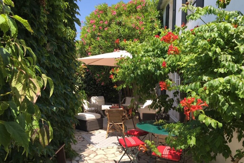 Photo of Patio Balcony in La Couarde-sur-Mer