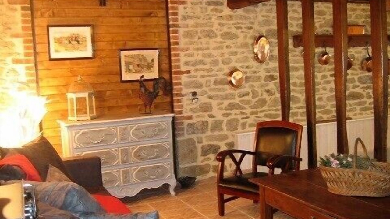 Photo of Bedroom in Jouillat