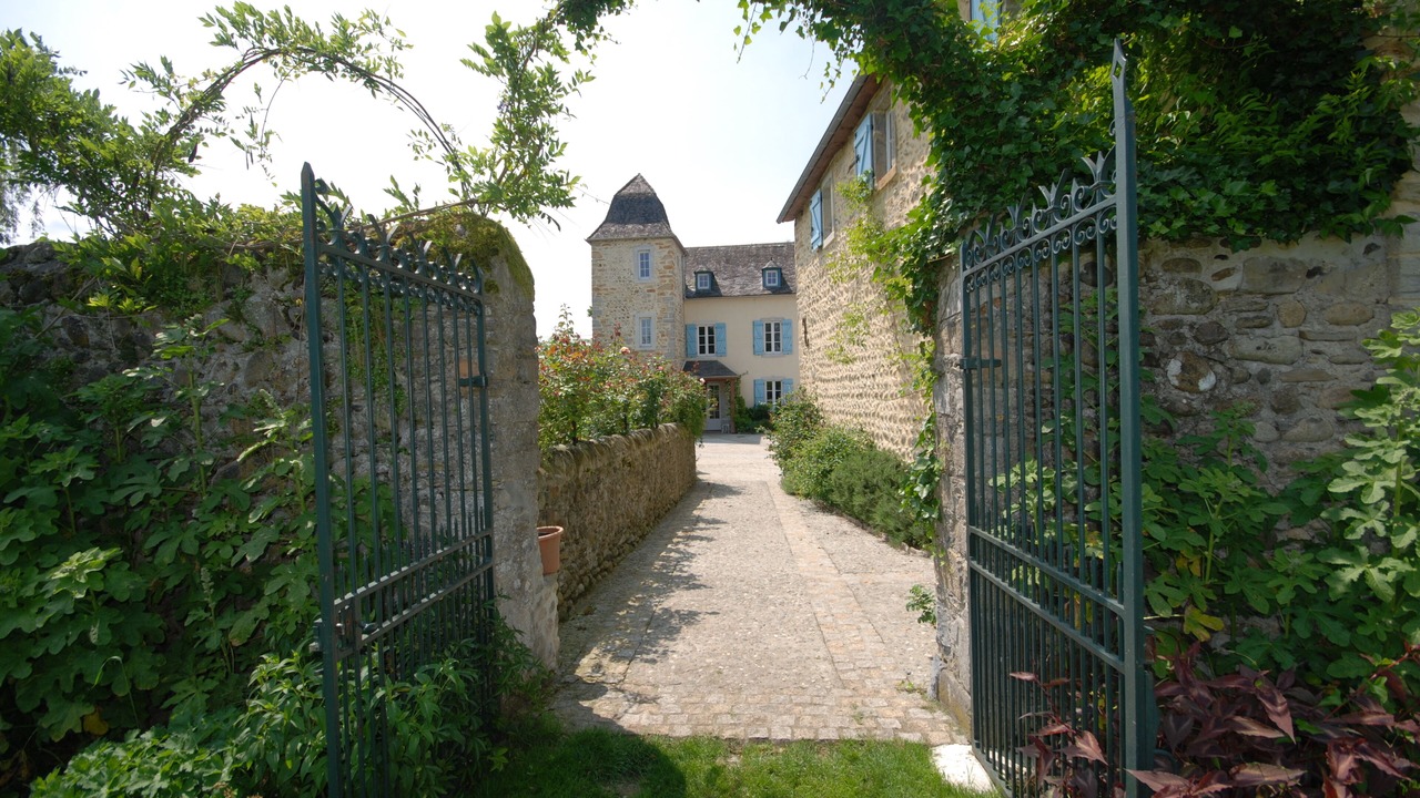 Photo of Outdoor in Precilhon