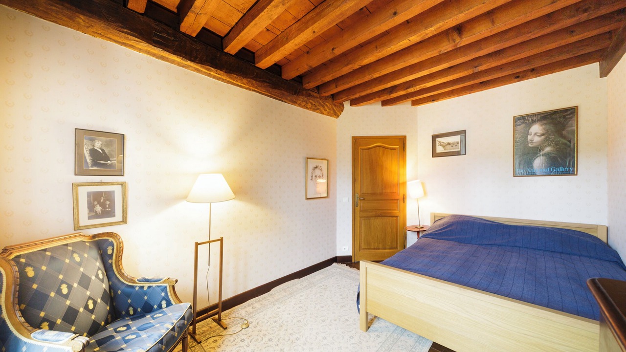 Photo of Bedroom in Precilhon