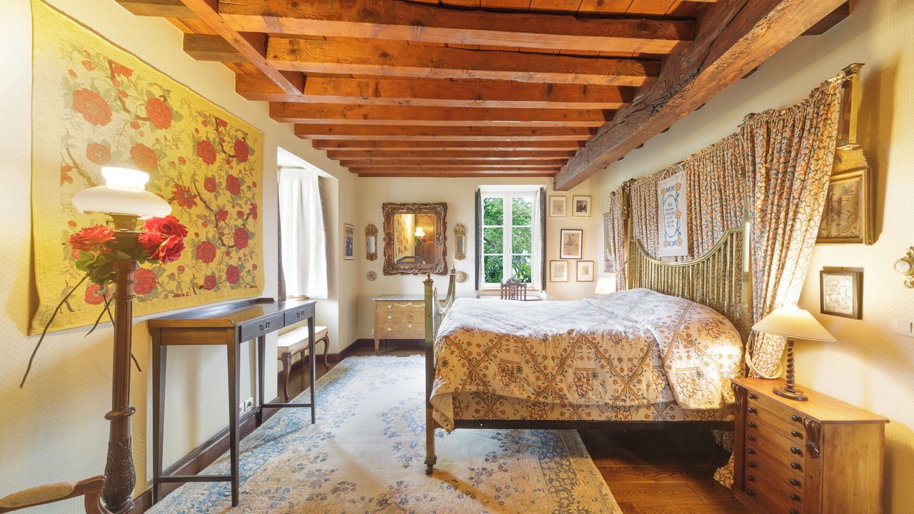Photo of Bedroom in Precilhon