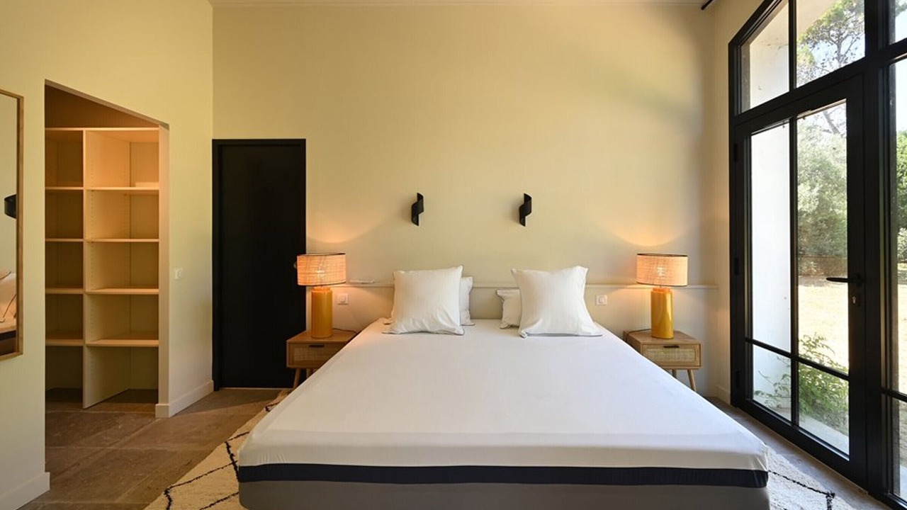 Photo of Bedroom in Les Portes-en-Re