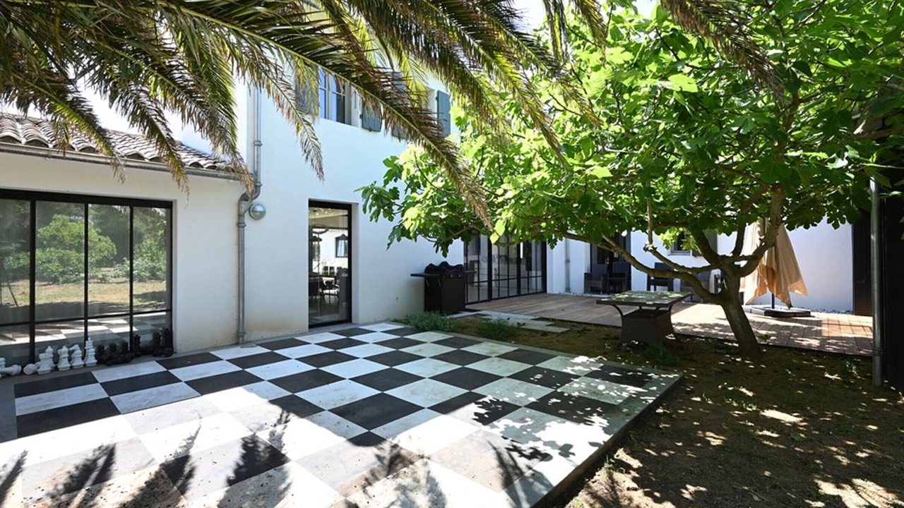 Photo of Patio Balcony in Les Portes-en-Re
