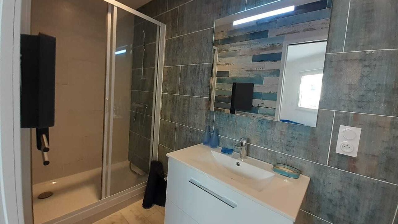 Photo of Bathroom in Saint-Palais-sur-Mer