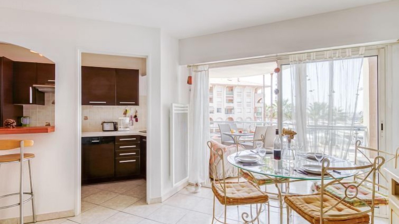Photo of Livingroom in Frejus Port