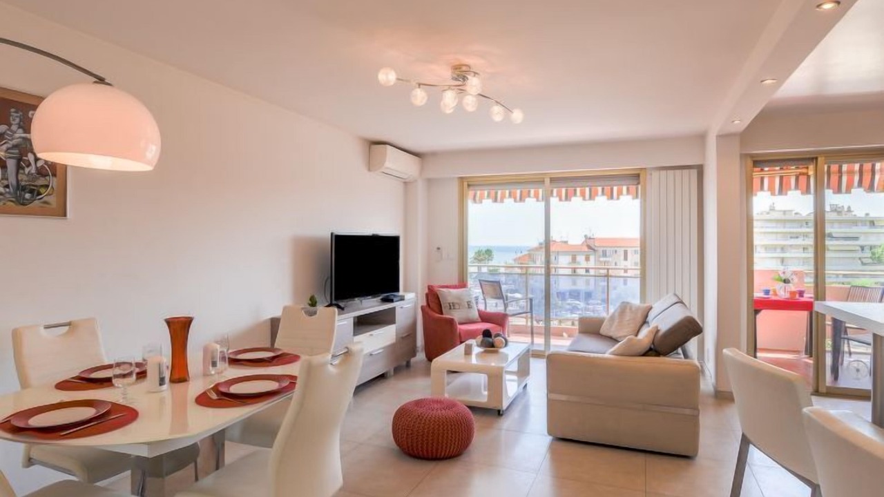 Photo of Livingroom in Cros-de-Cagnes