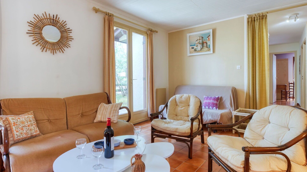 Photo of Bedroom in Maubuisson