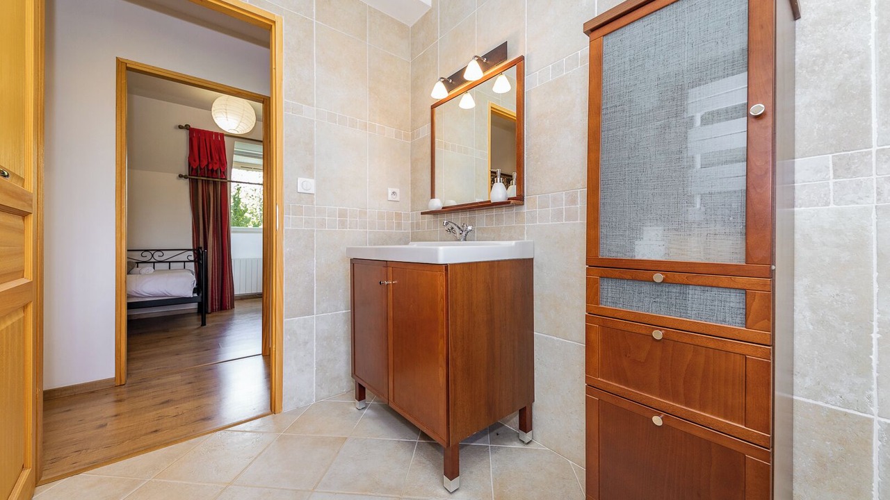 Photo of Bathroom in Florimont-Gaumier