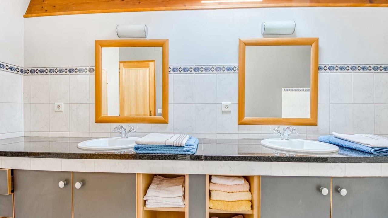Photo of Bathroom in Sauveterre-la-Lemance