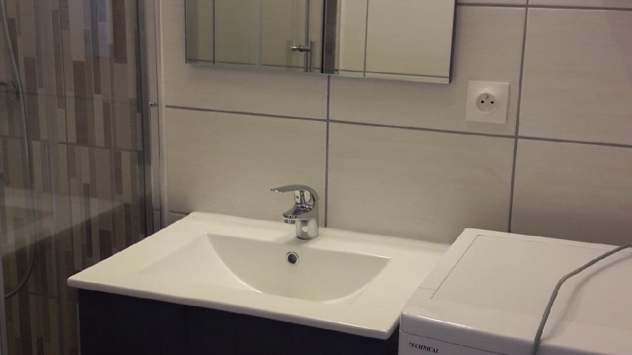 Photo of Bathroom in La Roche-Posay