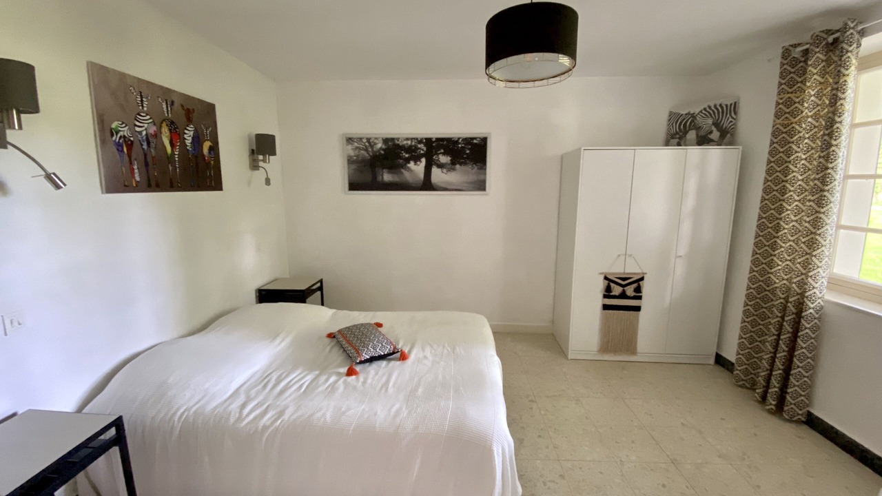 Photo of Bedroom in Lahontan