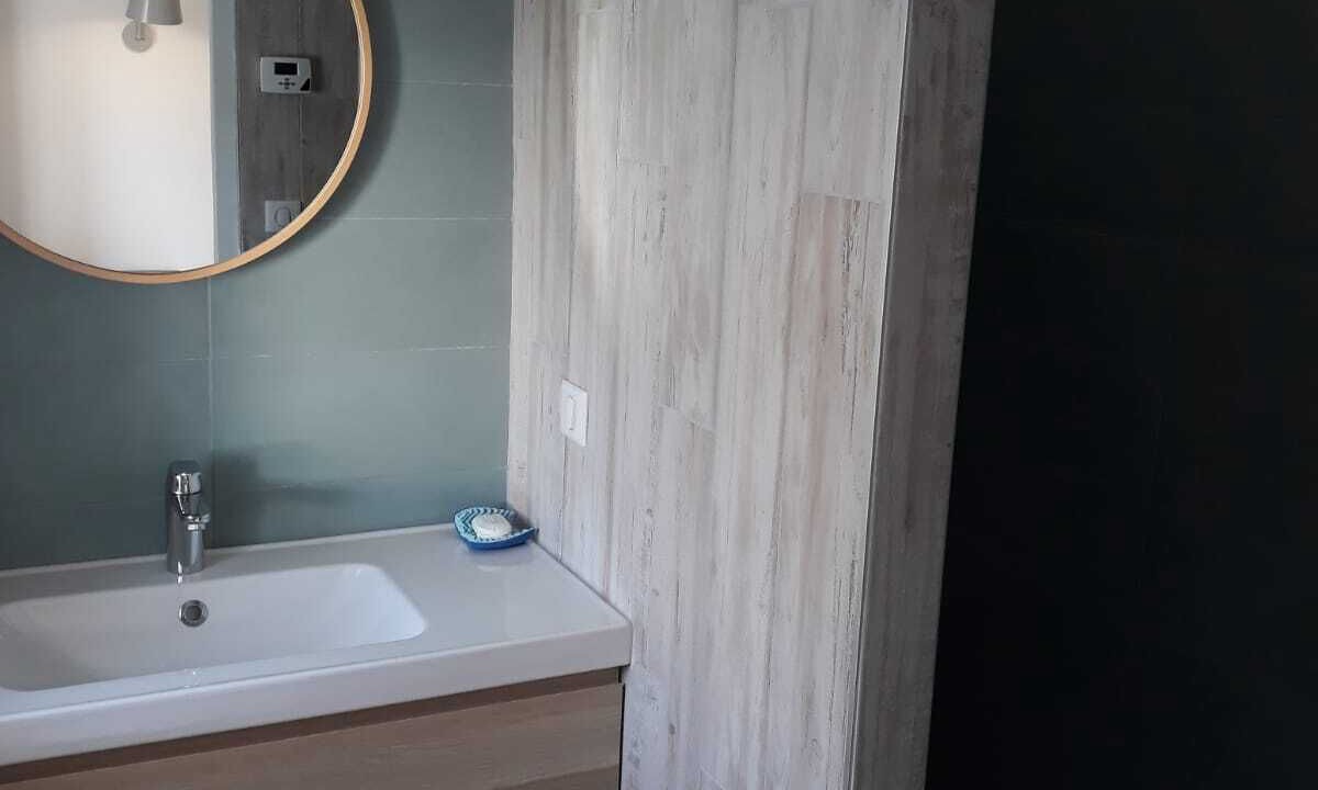 Photo of Bathroom in La Bree-les-Bains