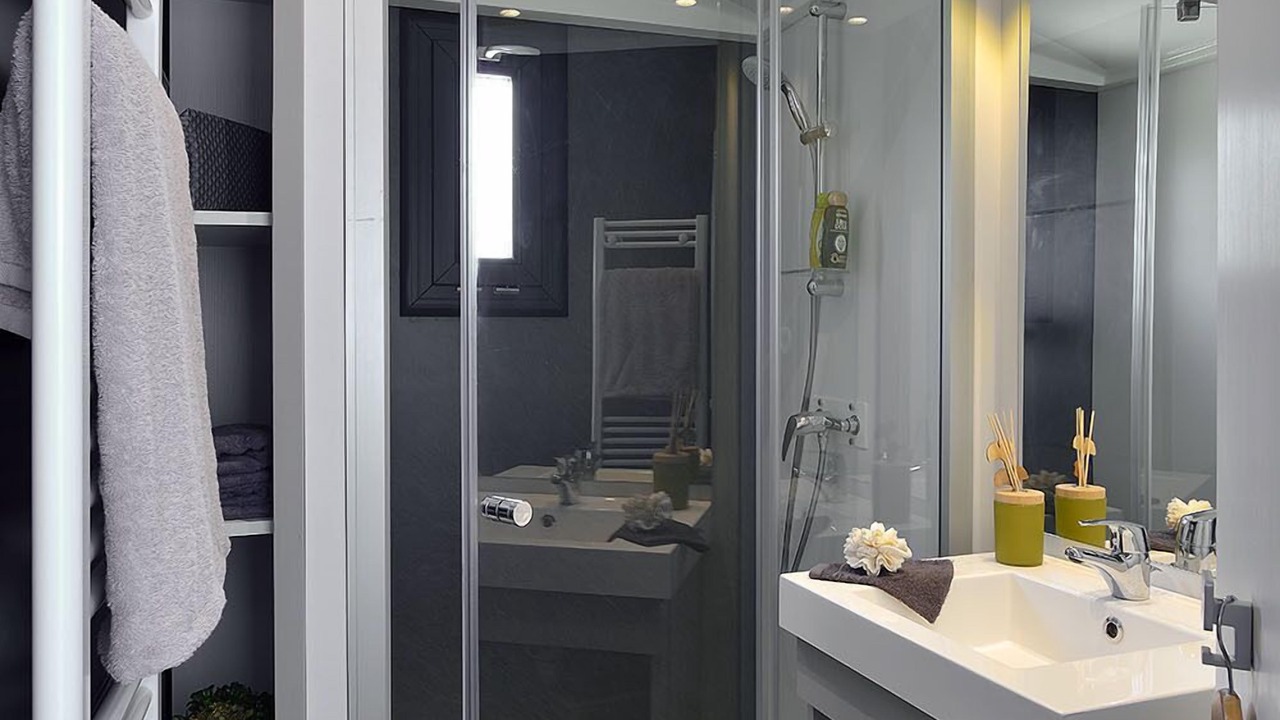 Photo of Bathroom in La Chapelle-Taillefert