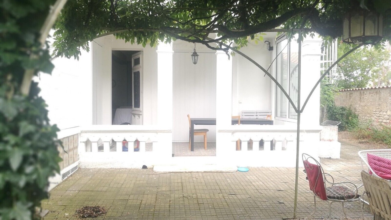 Photo of Patio Balcony in Royan