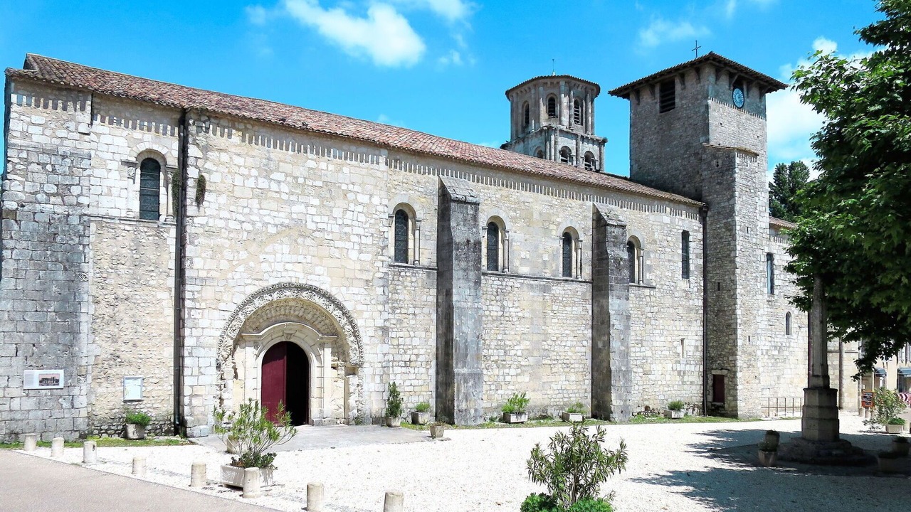 Photo of Others in Vertheuil