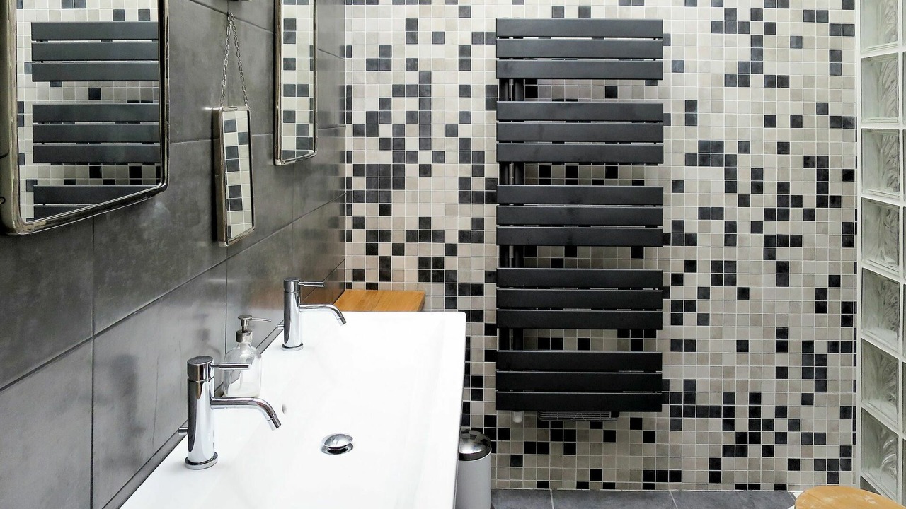 Photo of Bathroom in Vertheuil