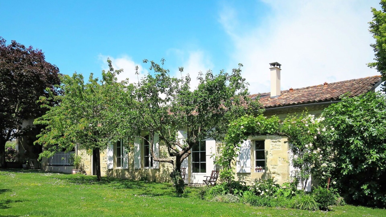 Photo of Others in Vertheuil