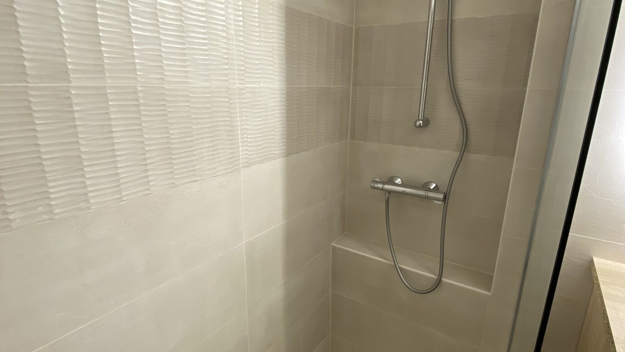 Photo of Bathroom in La Couarde-sur-Mer