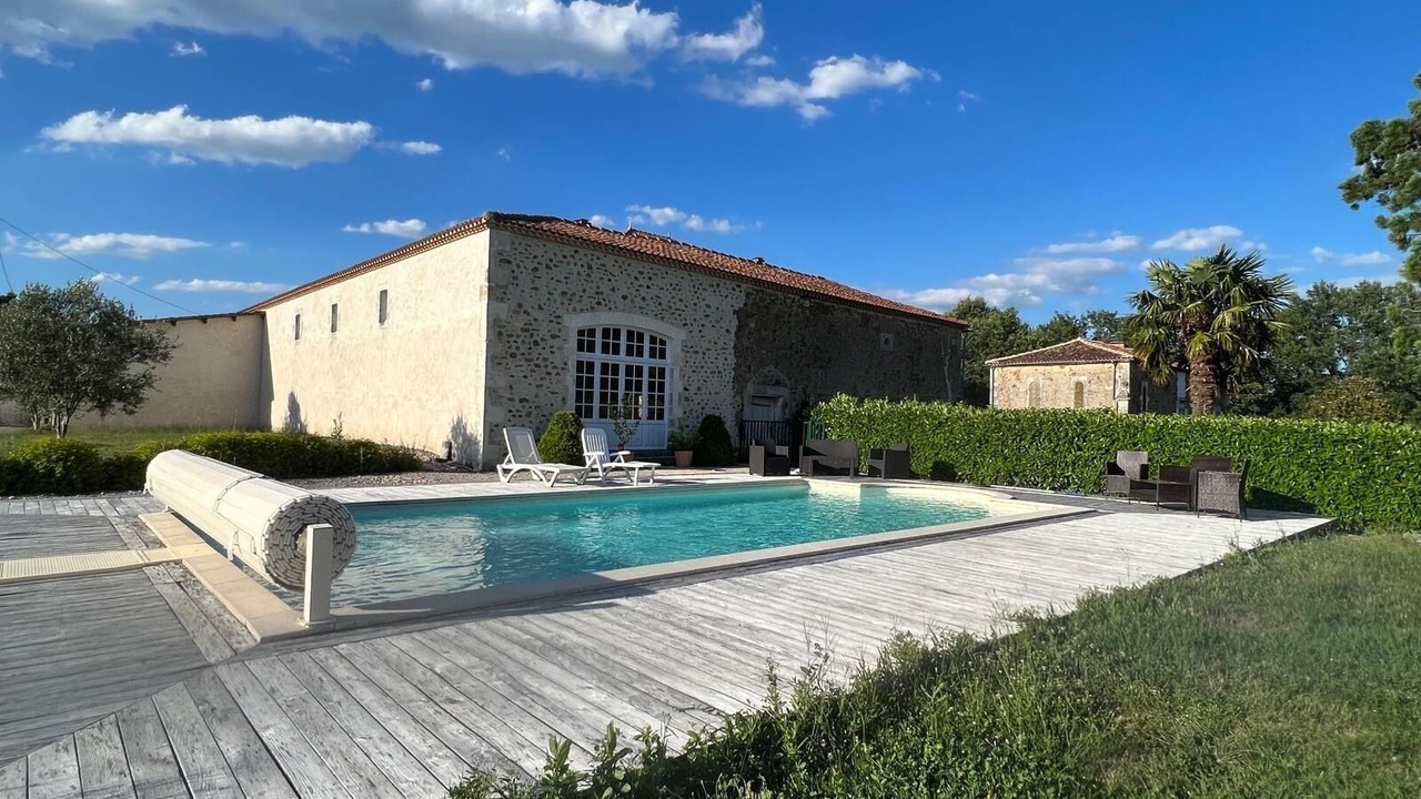 Photo of Outdoor in Montbron