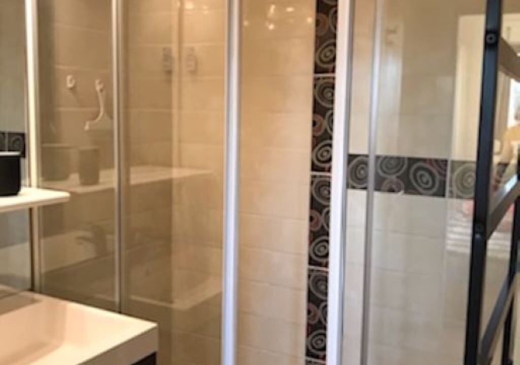 Photo of Bathroom in Le Lavandou