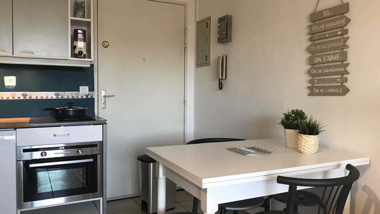 Photo of Kitchen in Le Lavandou