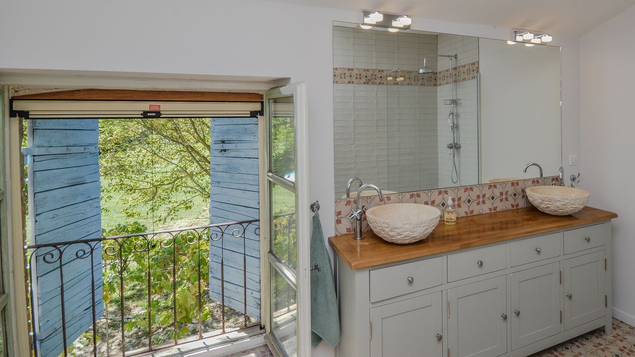 Photo of Bedroom in Courthezon